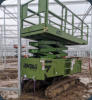 Rough terrain scissor lift